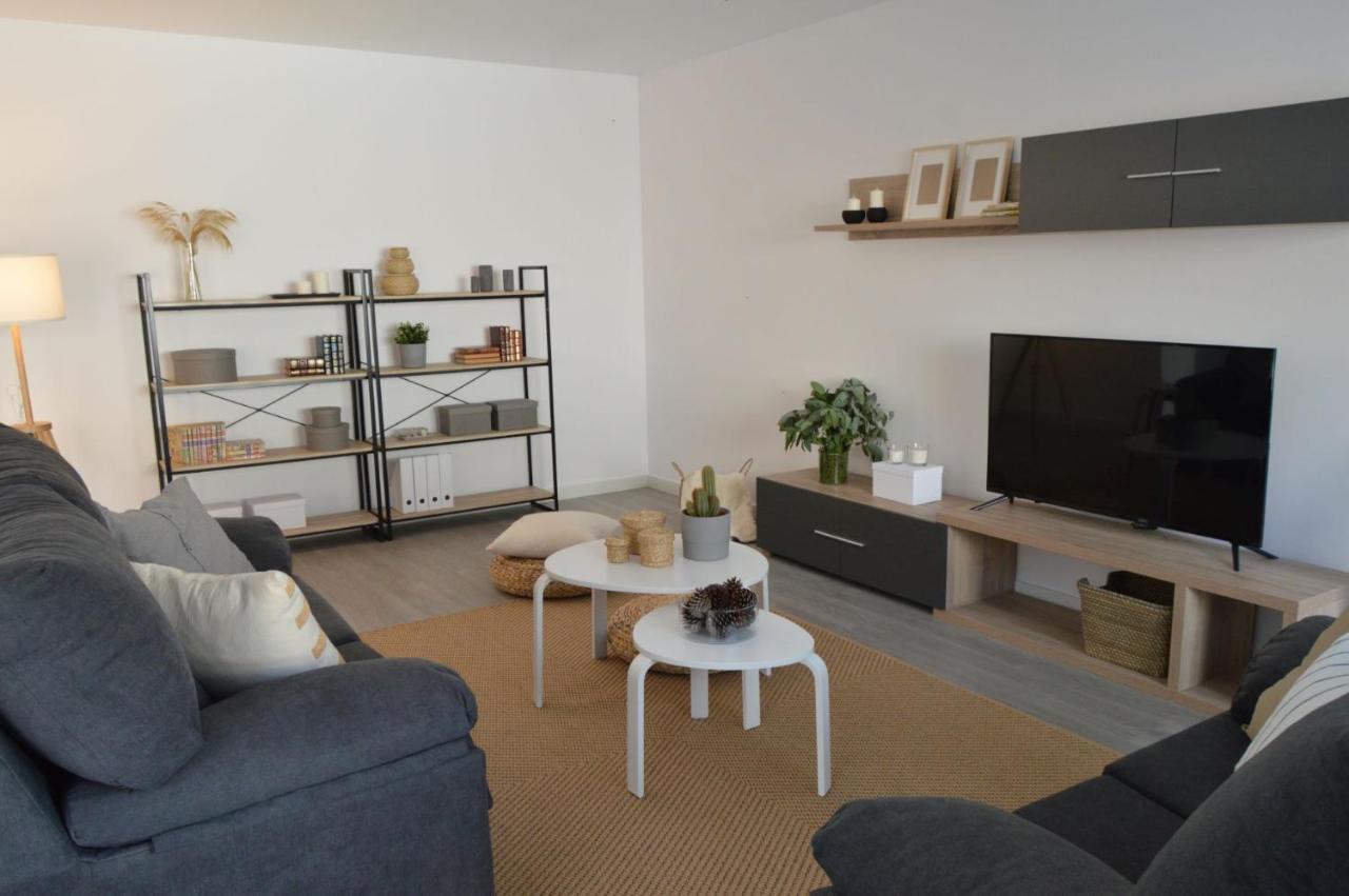 Os Faros Pisos Turisticos Apartment Arou Екстериор снимка