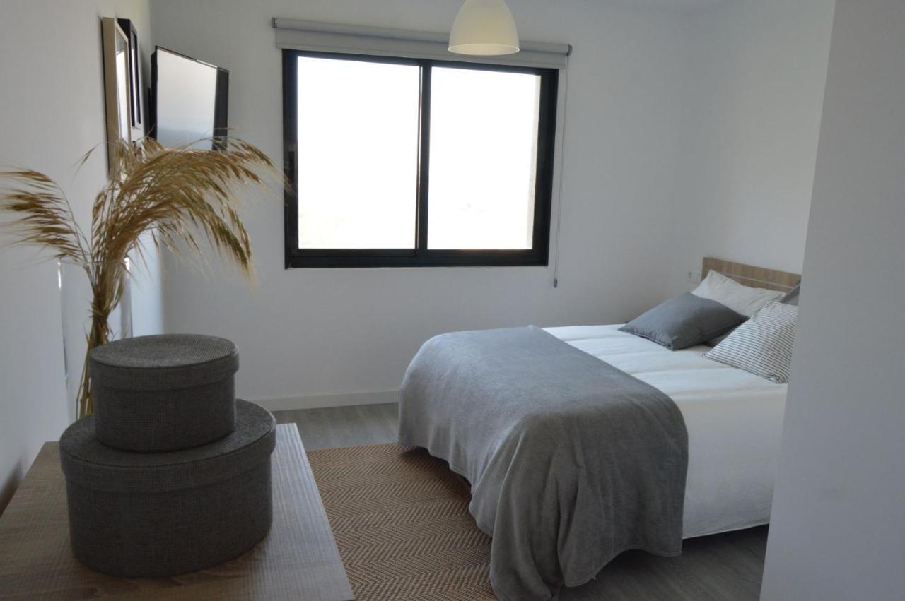 Os Faros Pisos Turisticos Apartment Arou Екстериор снимка