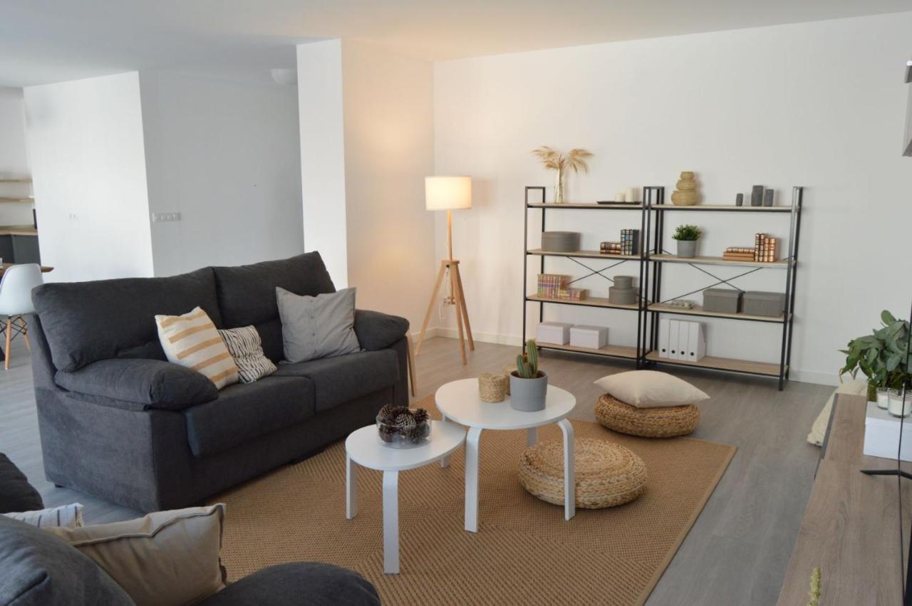 Os Faros Pisos Turisticos Apartment Arou Екстериор снимка