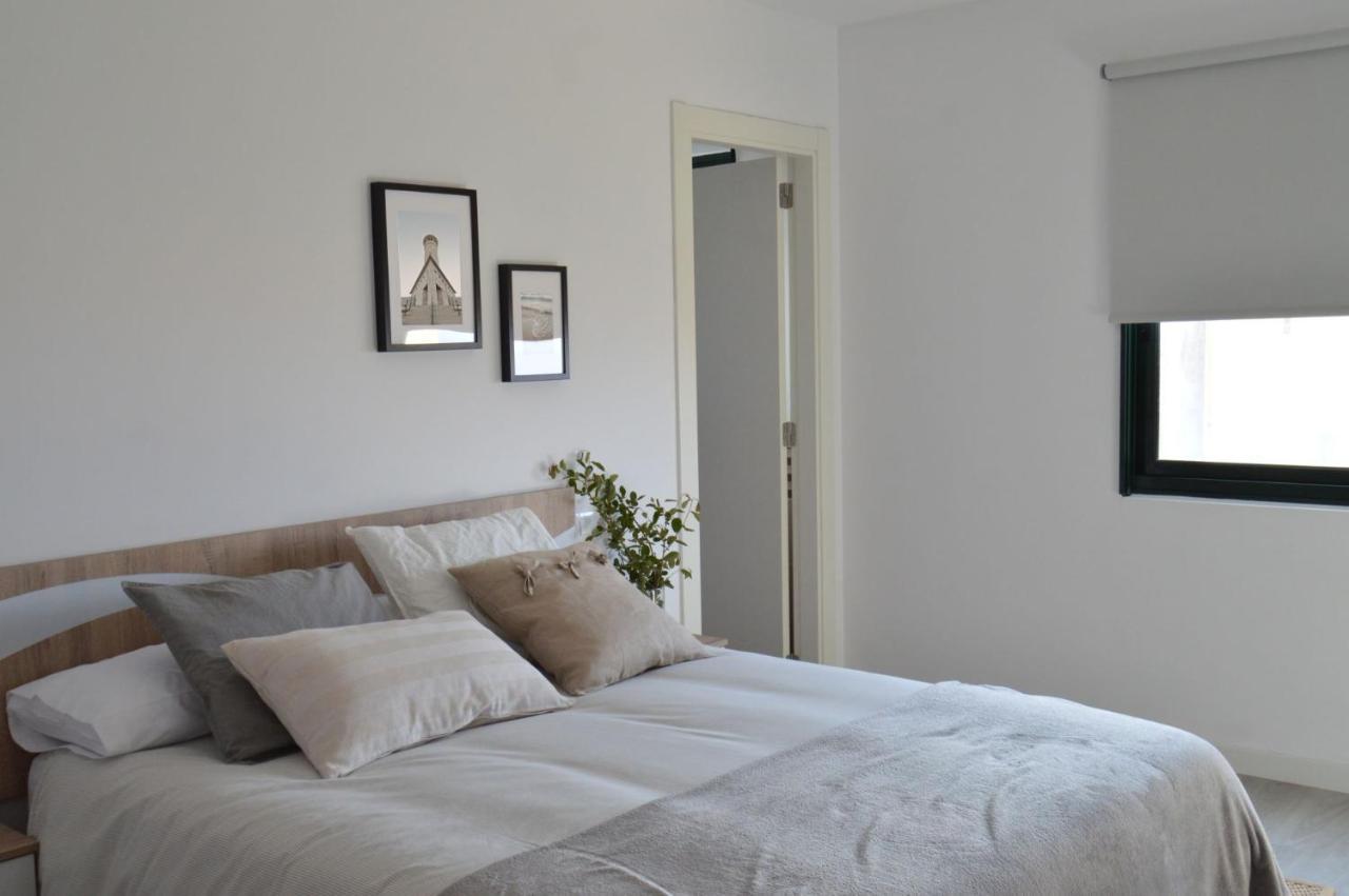 Os Faros Pisos Turisticos Apartment Arou Екстериор снимка